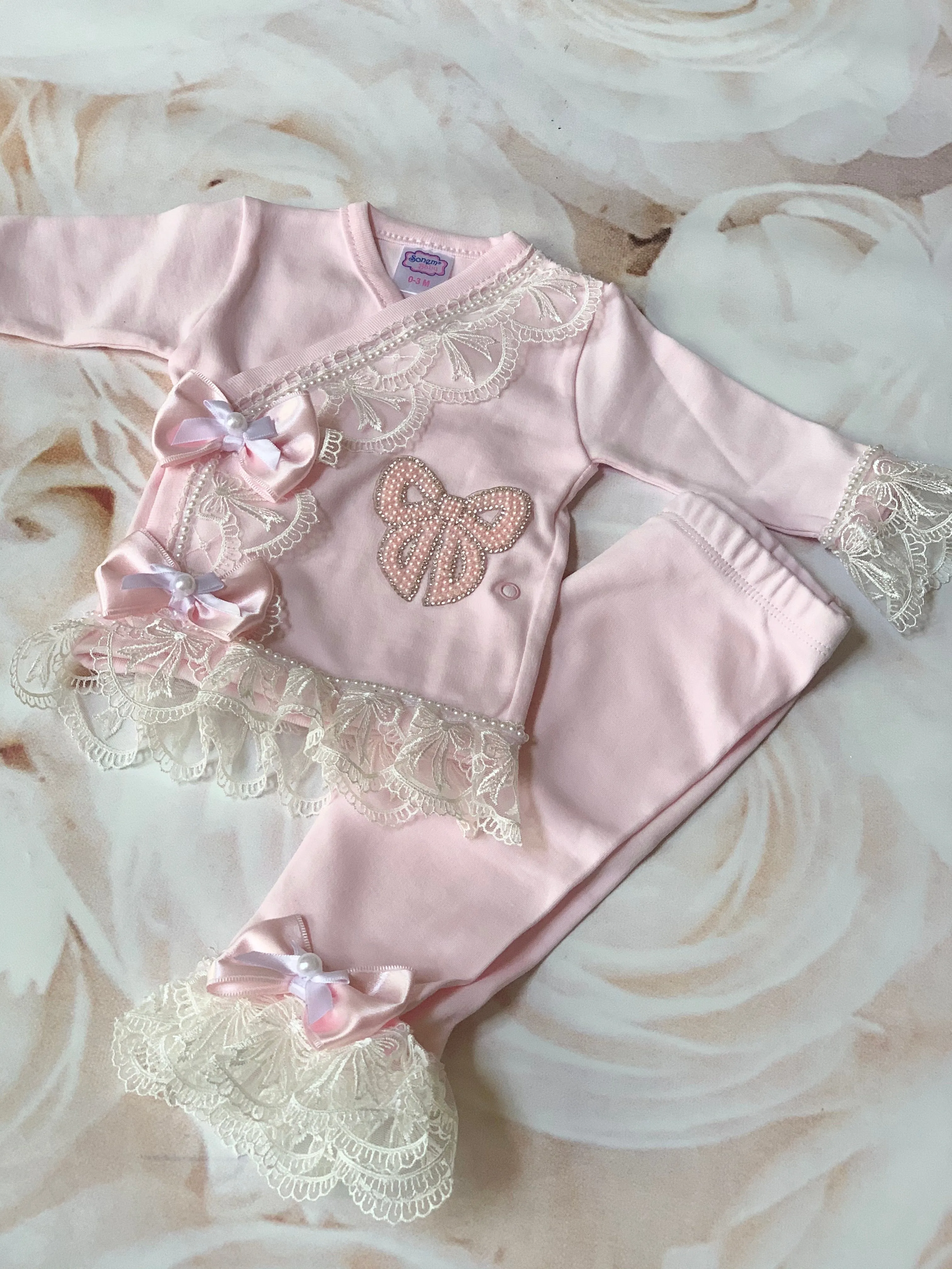 Bowtiful Pink Layette Set