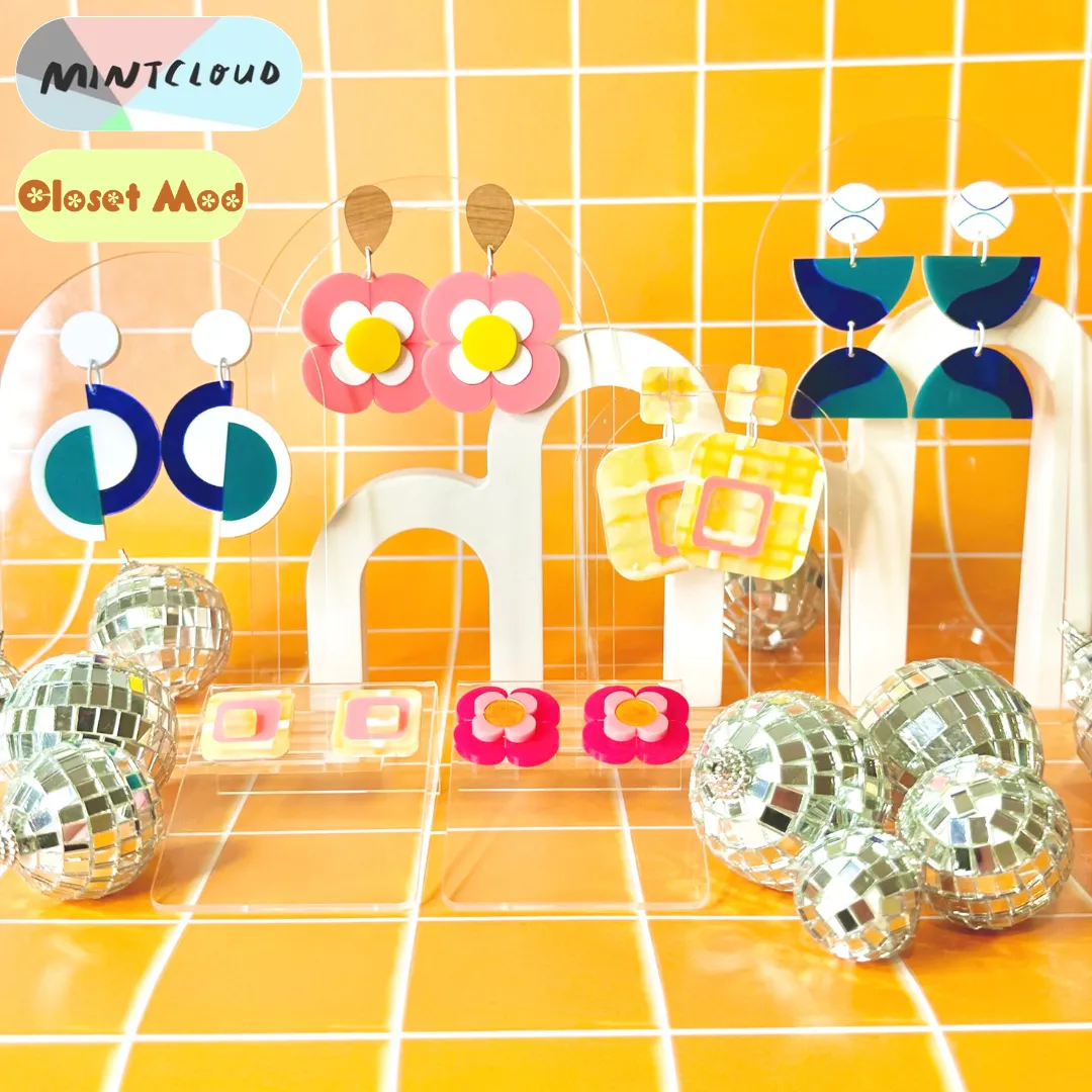 Closet Mod & Mintcloud Collaboration Earrings - The Plaid Stud*