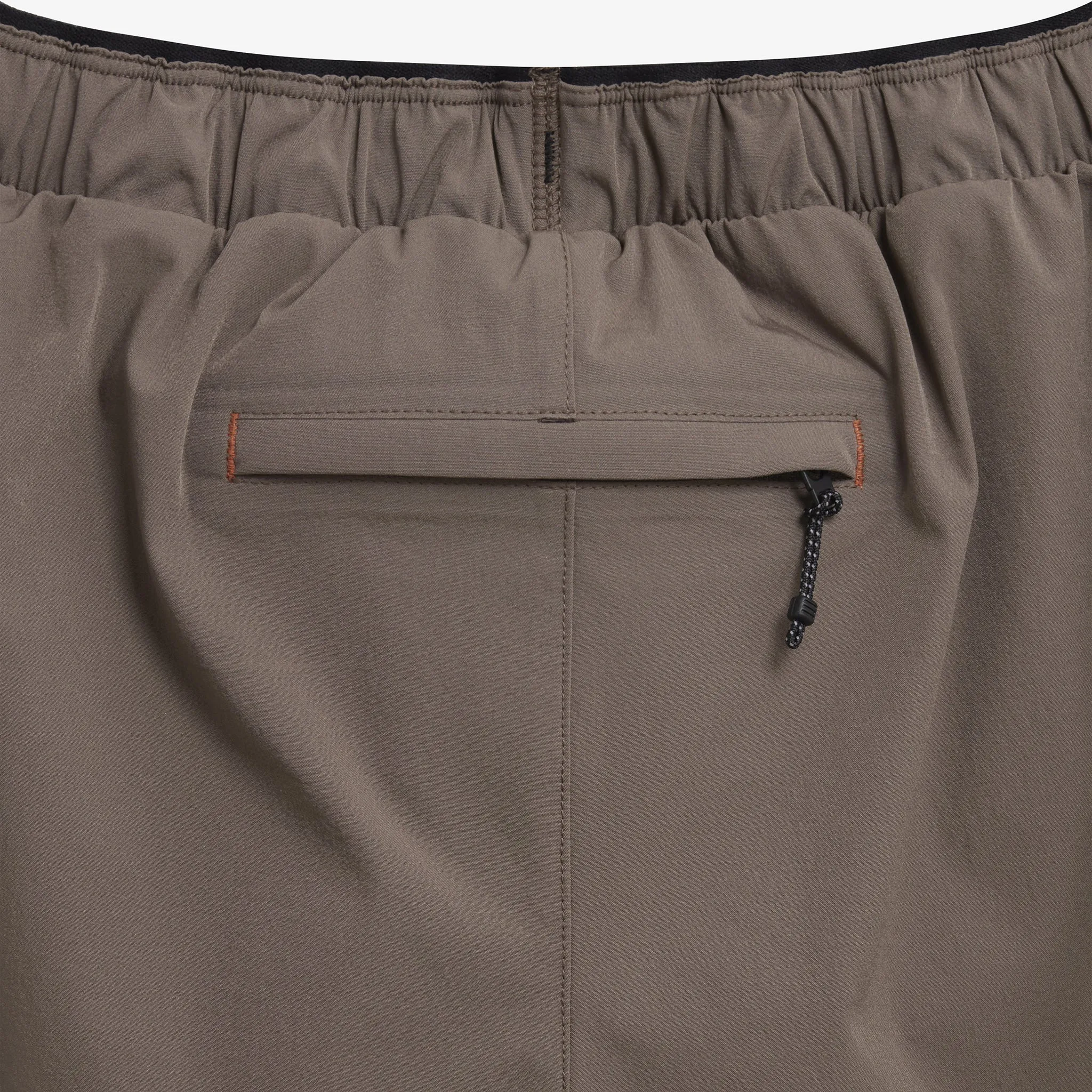 Norda x Soar Men's Run 17cm Shorts Deep Taupe / Black