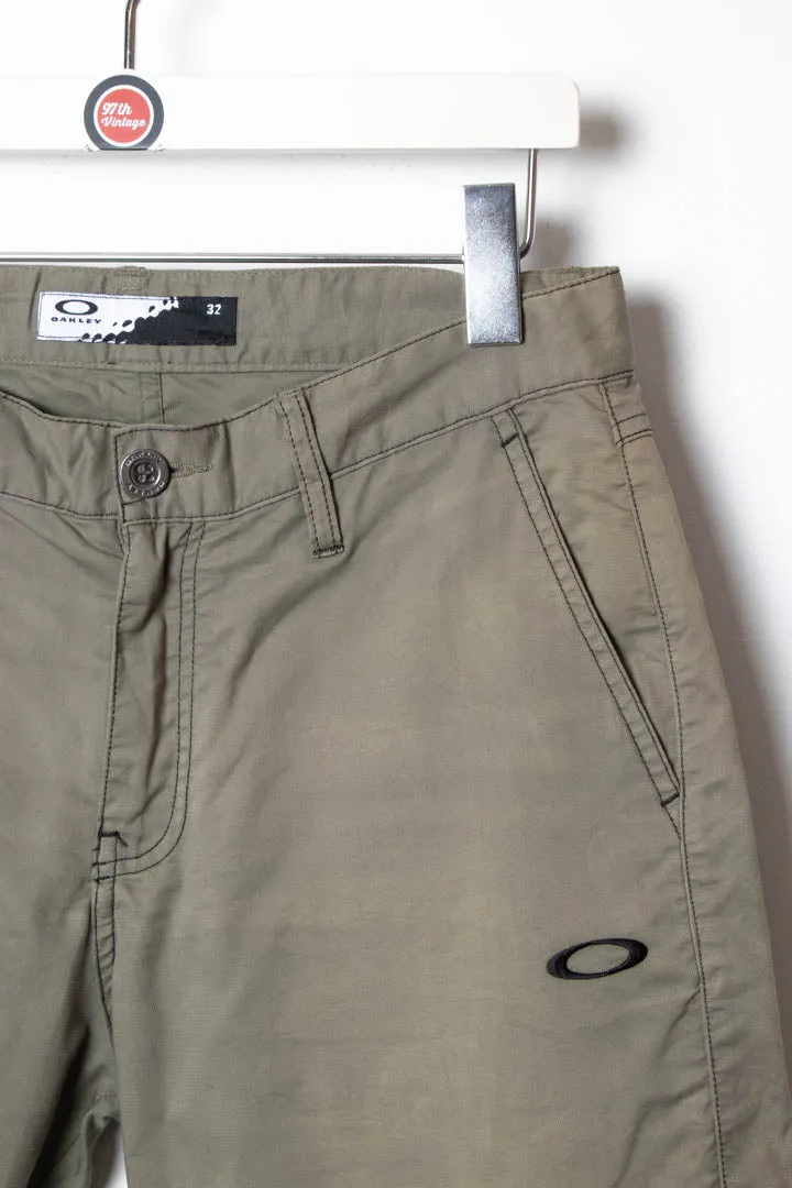 Oakley Shorts (W28)